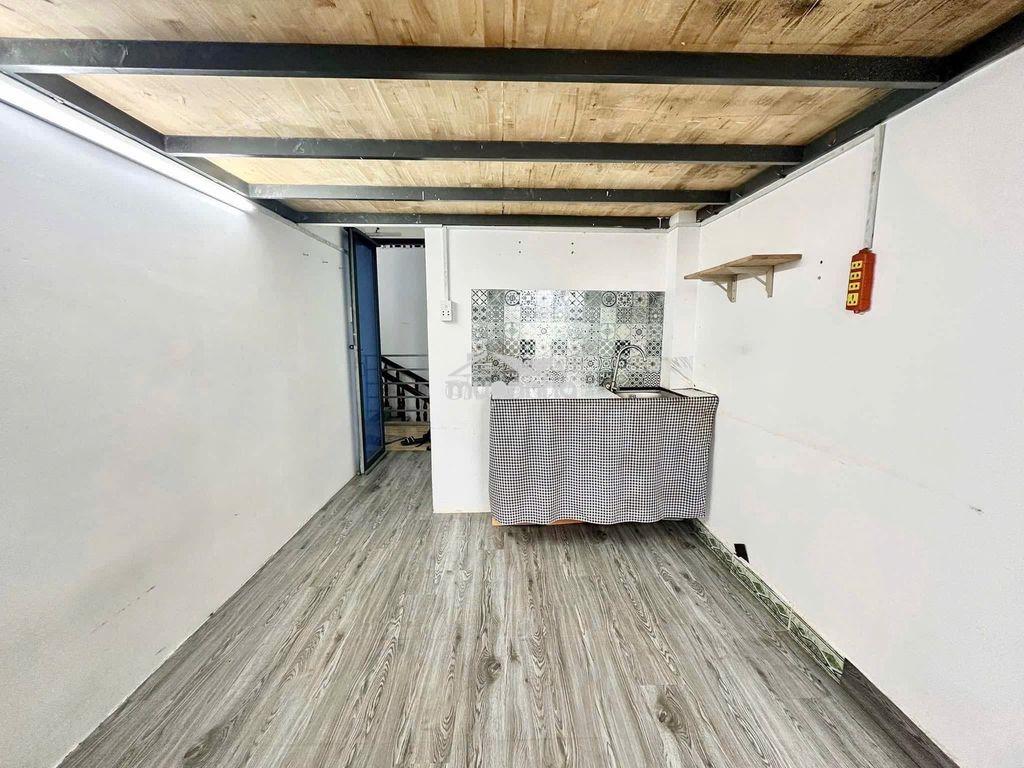 Duplex giá rẻ có sẵn máy lạnh - có phòng bancol full nt - 2