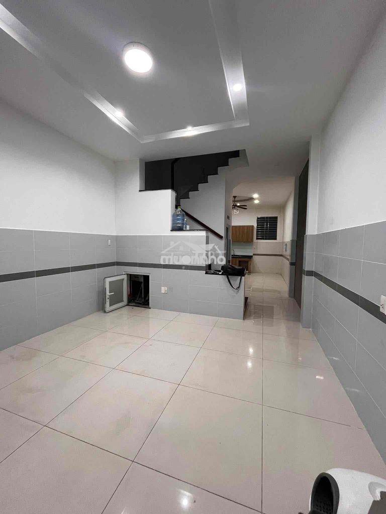 Cho thuê trệt 2 lầu hẻm oto đ.429 lê văn việt, tăng nhơn phú, quận 9