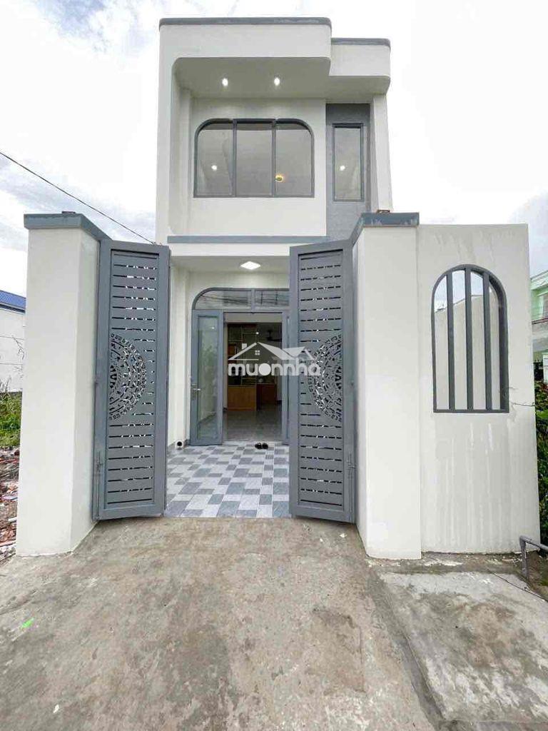 Nhà mới xây 4 x 22m . 3 phòng ngủ đường xe hơi - sổ hồng riêng giá rẻ