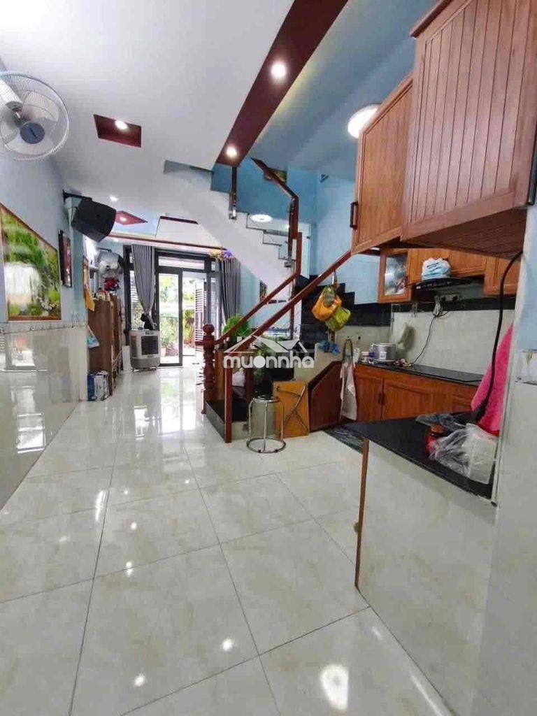 Vợ chồng mình cần bán căn nhà 1 trệt 1 lầu gần cầu ông thìn quốc lộ 50 - 4