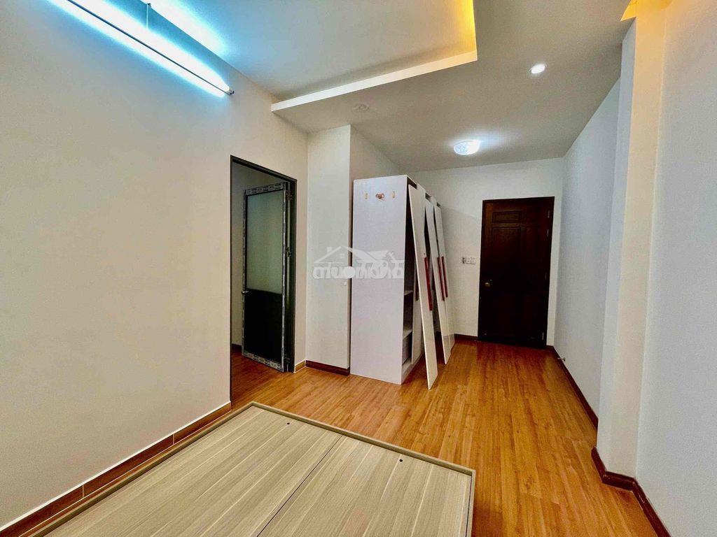 Cho thuê căn hộ 2 phòng ngủ gần đh hutech full nt - 3