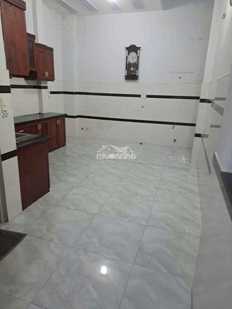 Cho thuê nhà 3 tầng đường thống nhất p11;(4x14m)5pn5wc;giá 14trieu/th - 3