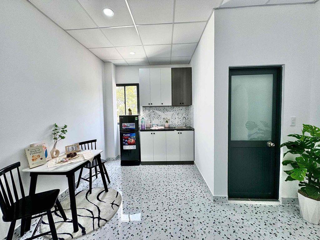 Căn hộ 1pn tách bếp full nội thất cửa sổ trung tâm q10 - 2