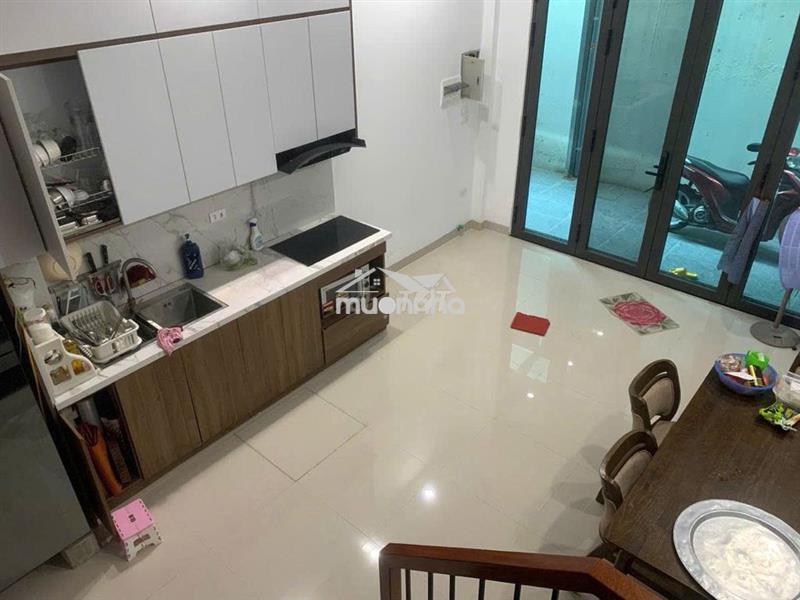 .Cho thuê vp phố đội cấn,ba đình,hà nội,dt 50m2,giá 8tr/tháng