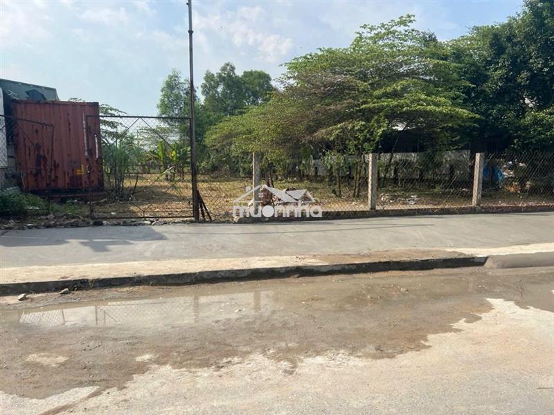 Mặt tiền vuông vức gần nhà xưởng