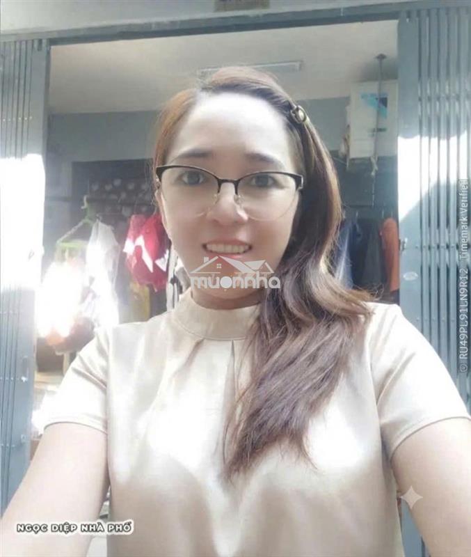 Nhà chung cư quận 11, lê thị bach cát, dt 31m2, giá 1,9 tỷ