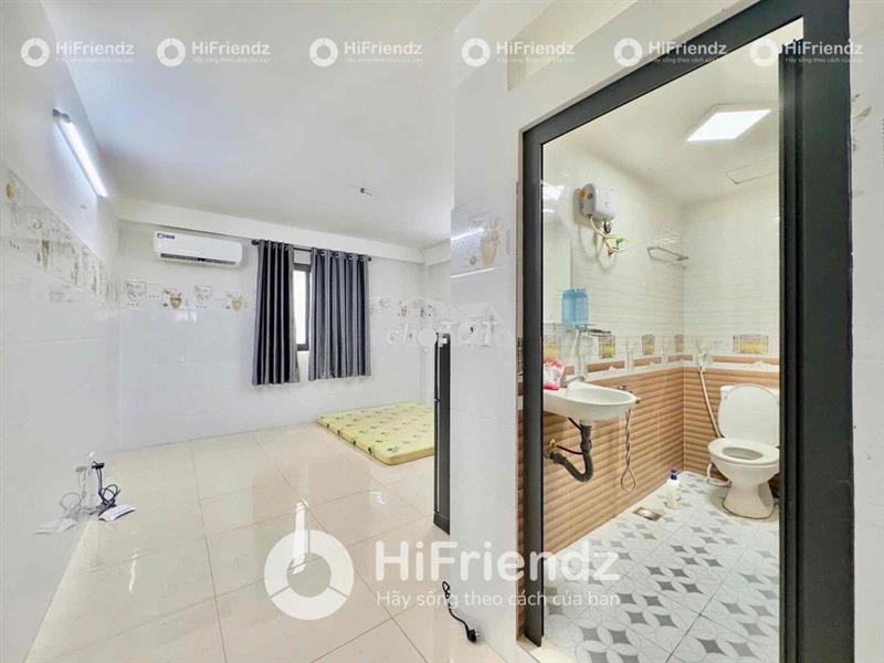 Cho thuê studio full nội thất, cửa sổ thoáng - gần ngã tư bốn xã, hl2