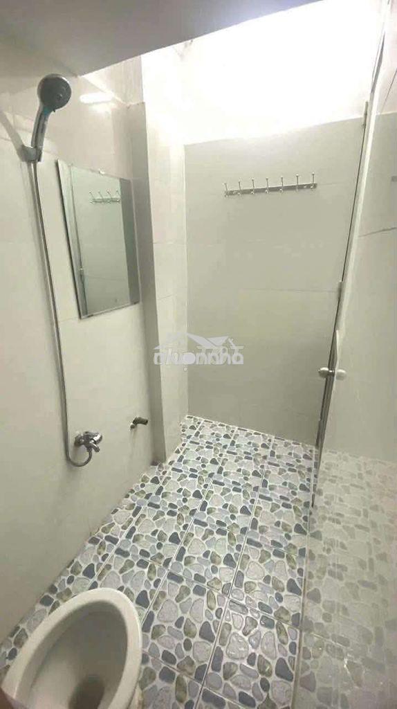 10tr_4x10m_1lầu_hẻm 6m thoại ngọc hầu_cho thuê nhà quận tân phú  - 2