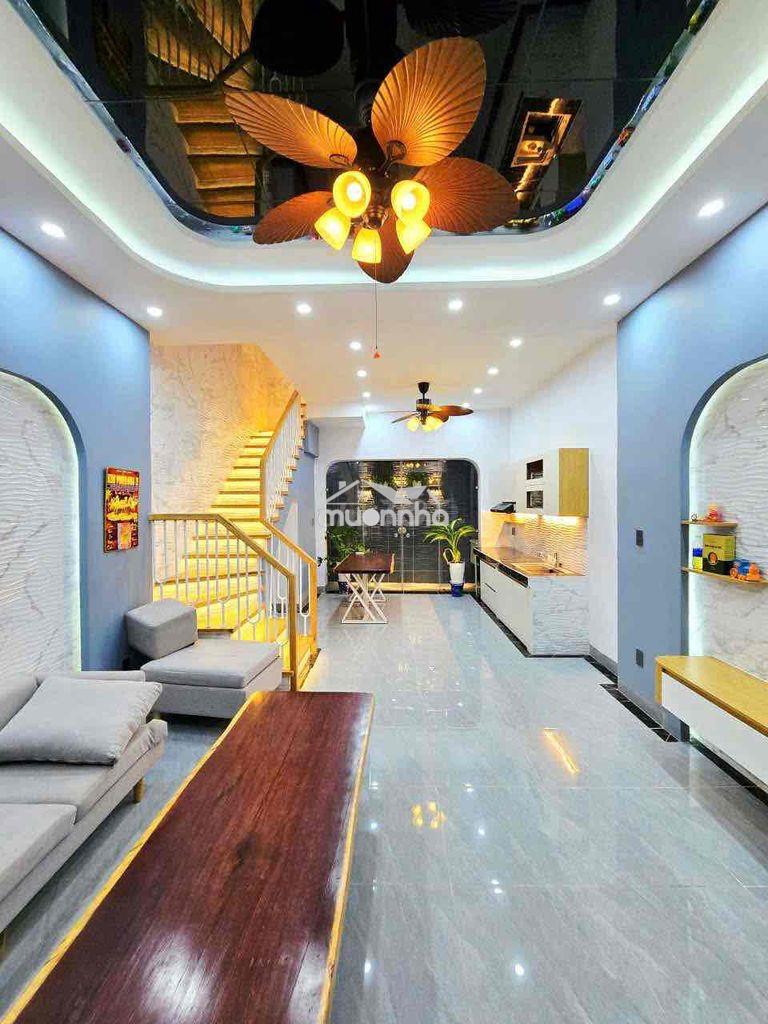 Chỉ 5.2 tỷ -nhà mới 4 tầng - ngang 4.4m - đường ô tô 6m - ngay nguyễn - 2