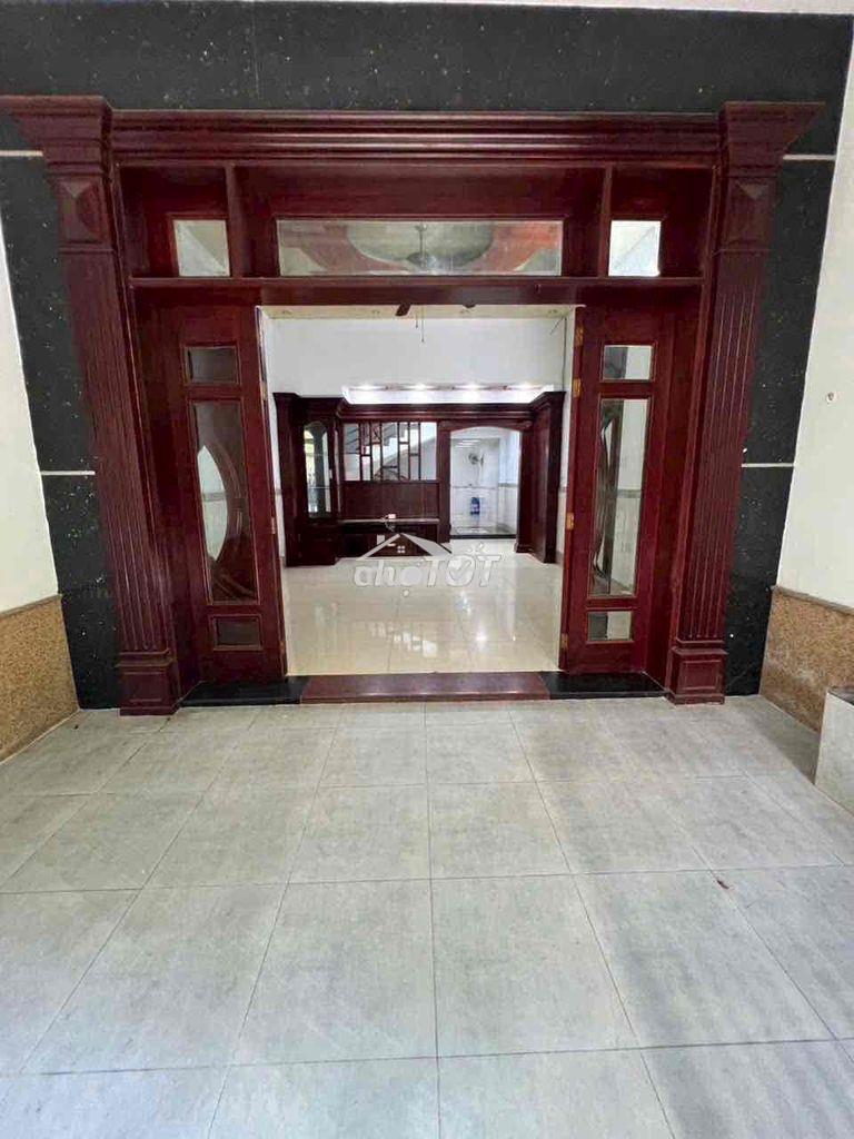 Cho thuê nhà hẻm 6m thông vườn lài: 4,5 x 17m, trệt 2 lầu st (4pn 3wc)