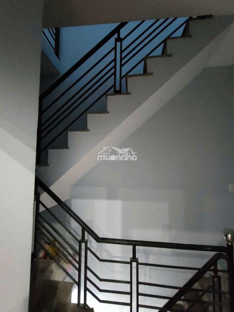 Bán nhà 3 tầng nở hậu .. hẻm đường trần phú ( quận 5 cũ ) ..4 tỷ hơn  - 3