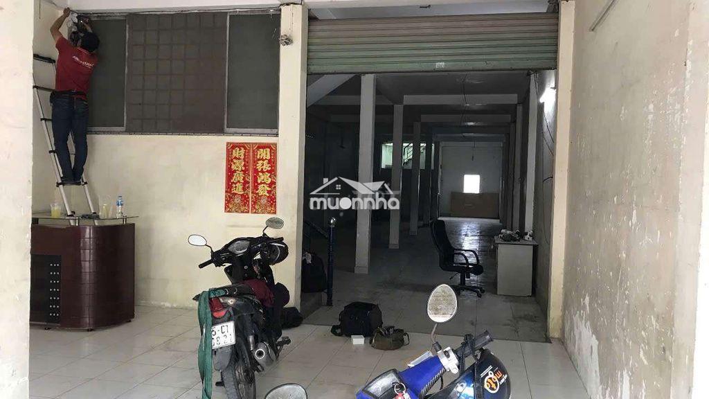 17 tr kho 6x30  đúc 2 lầu. đường công 24h  - 2