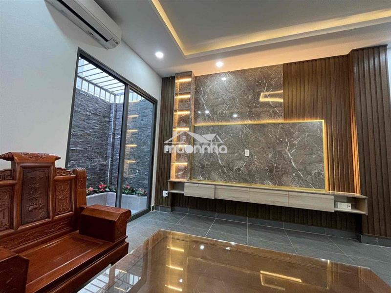 🇻🇳 Nhà chính chủ 4m x 20m khu tên lửa bình tân
