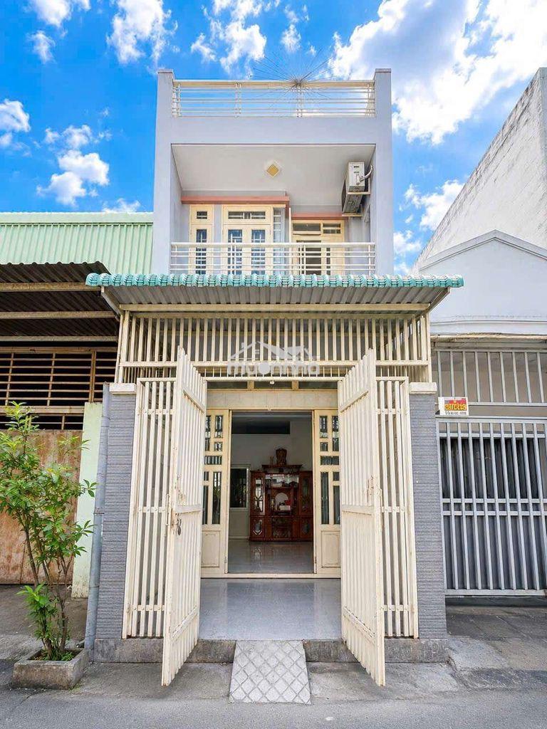 🍀Nhà 6 triệu 55/ tây lân hẻm xe hơi