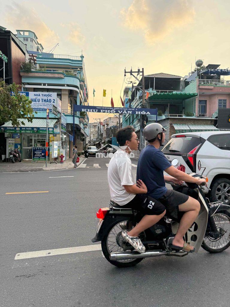 Hh 1% . nhà 1 lầu . sân thượng . 3pn - 2