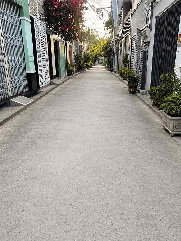 Bán nhà 3 lầu sát phạm văn đồng hiệp bình chánh