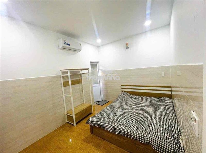 Phòng gần ngã tư tô ký - nguyễn ảnh thủ