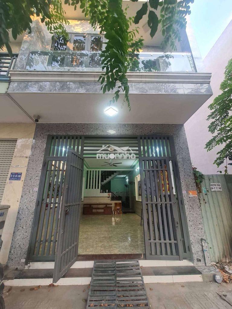 Nhà làm văn phòng, nhà nguyên căn