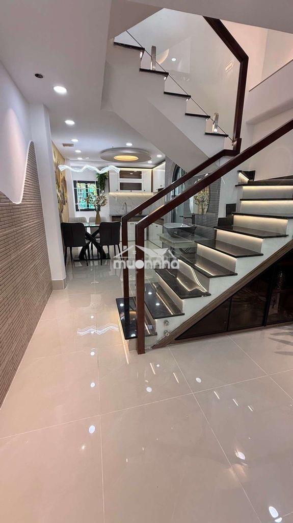 Nhà đẹp 3 tầng 45m² - 3 pn - nhỉnh 5 tỷ  - 2