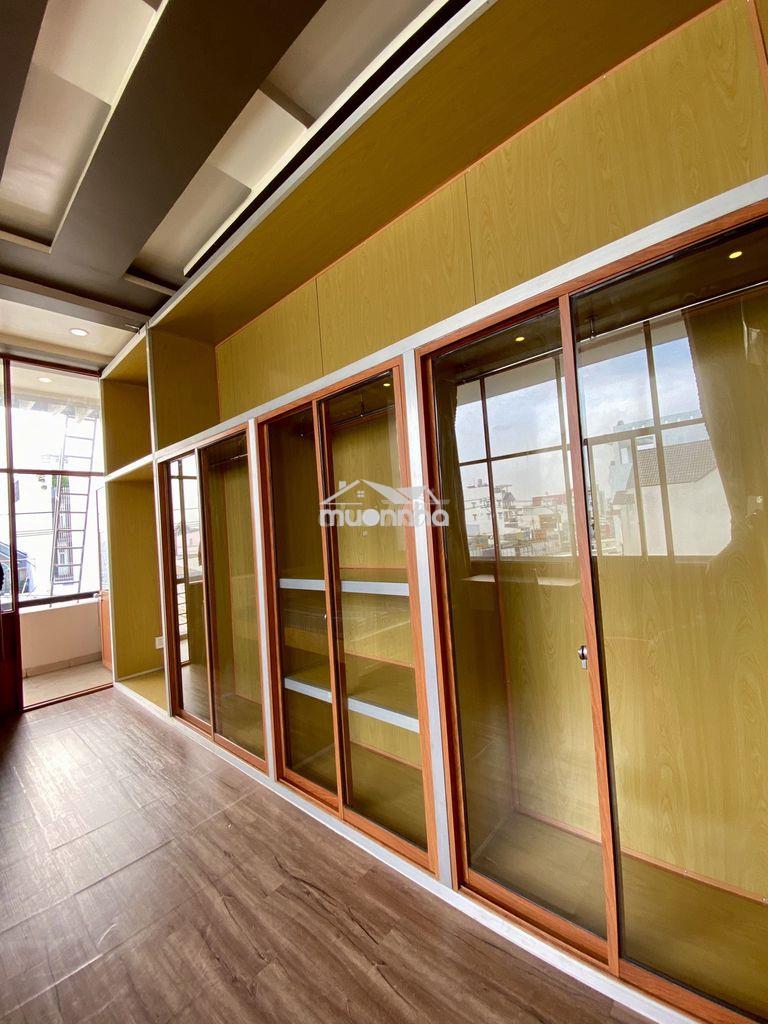 Full tầng 80m2 có ban công - 4
