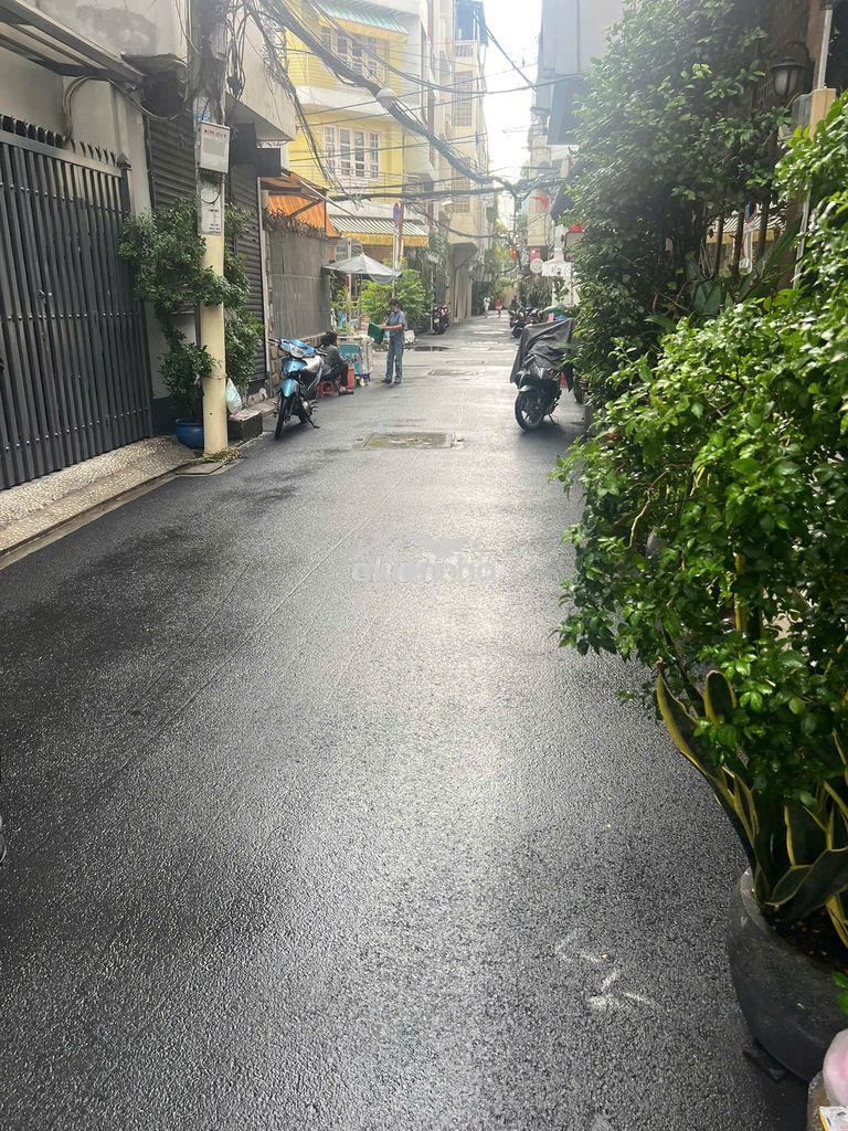 Siêu phẩm! nhà hxh đoàn thị điểm (ngã 4 pn), dt (4x13m) nở hậu - 2