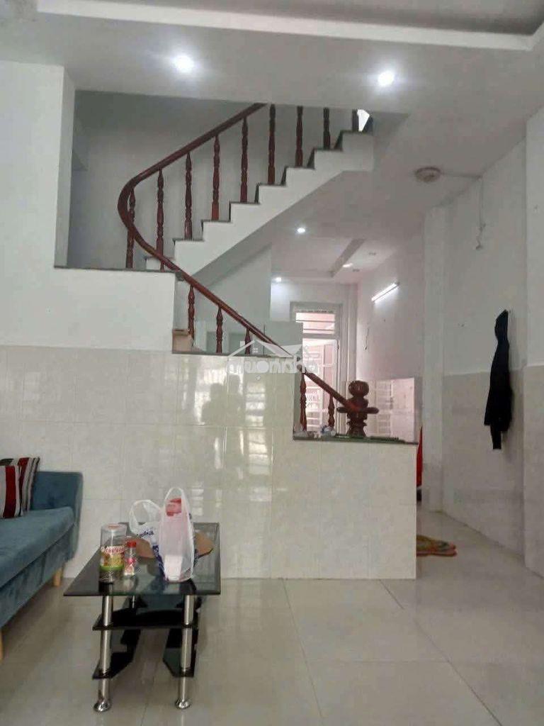 Cho thuê nhà cạnh sân vận động đông hòa - 2