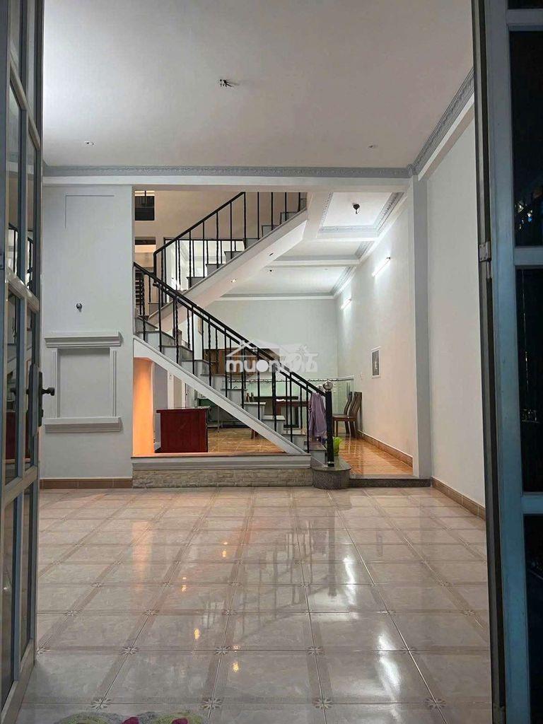 Nhà phố  - 3