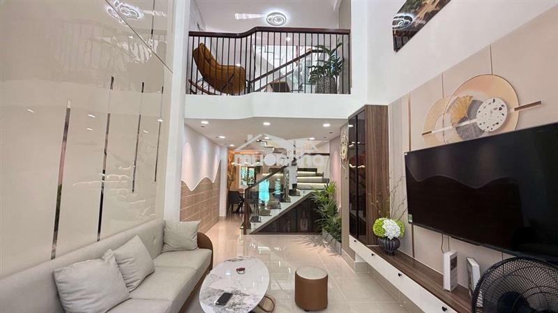 Nhà đẹp 3 tầng 45m² - 3 pn - nhỉnh 5 tỷ 