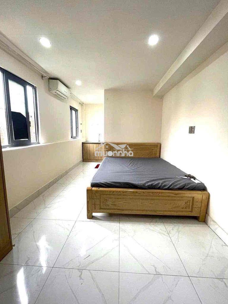 Căn hộ dịch vụ khu tên lửa dt 16m2 có bãi xe rộng rãi giá thuê 3tr/th