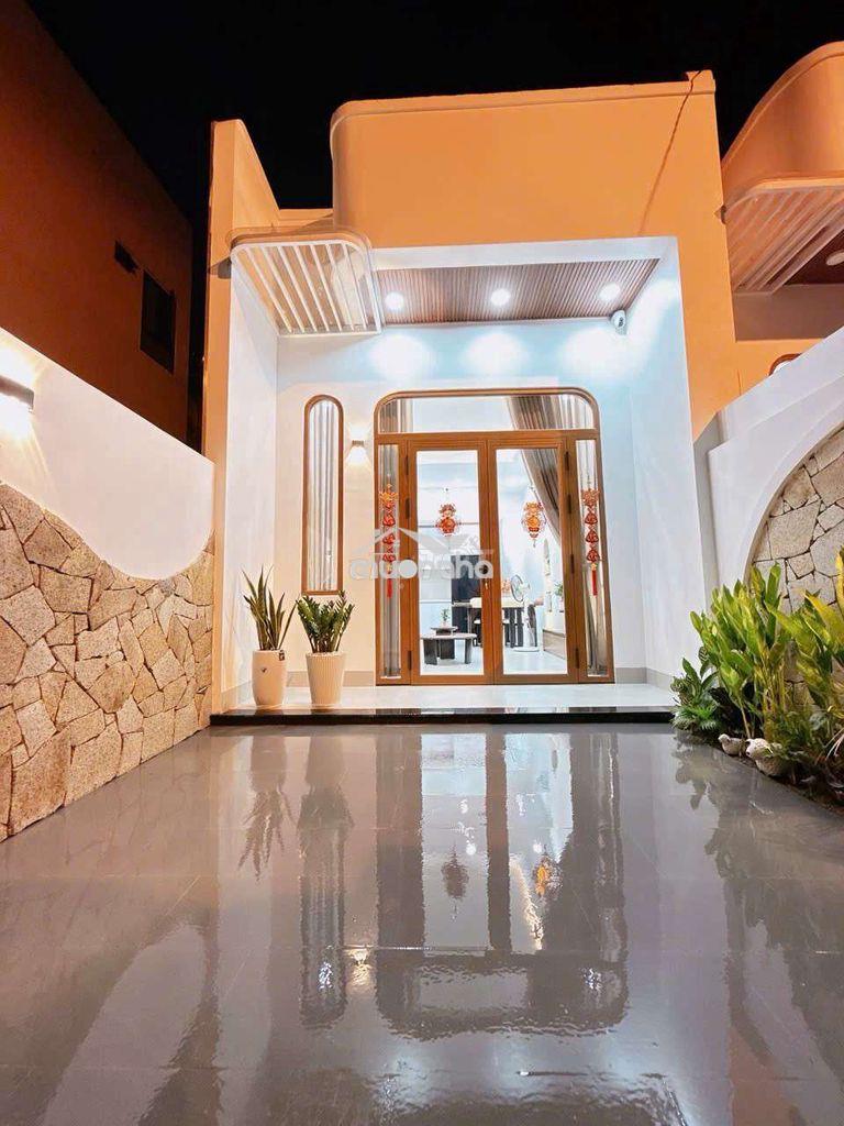 Bán 2 căn liên kề nhà mới 100% hẻm tuệ tĩnh tttp