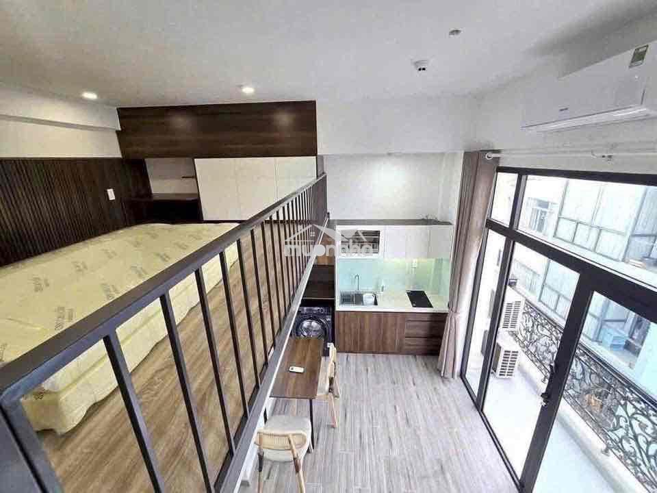 Căn hộ có gác ban công ngay hoàng diệu 2 - 2