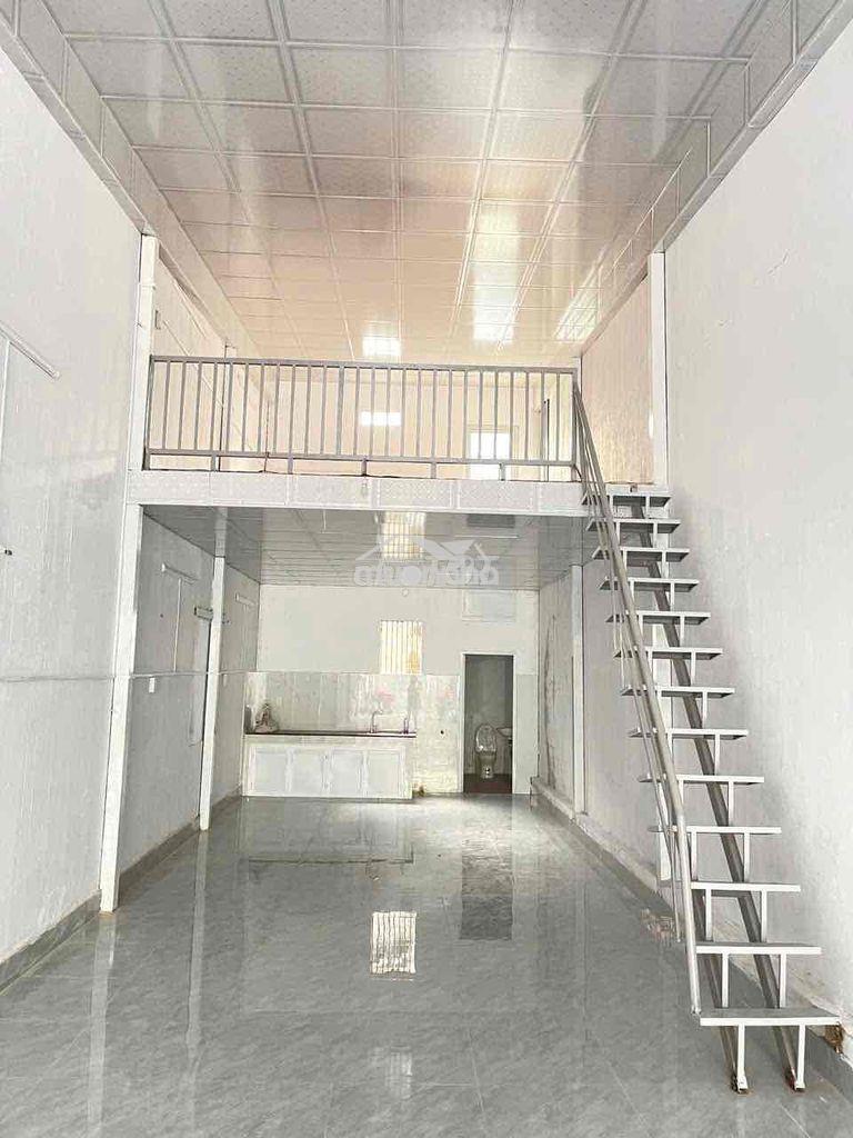 Cho thuê kho xưởng 4m sâu 30m gần ngã ba bầu - 2