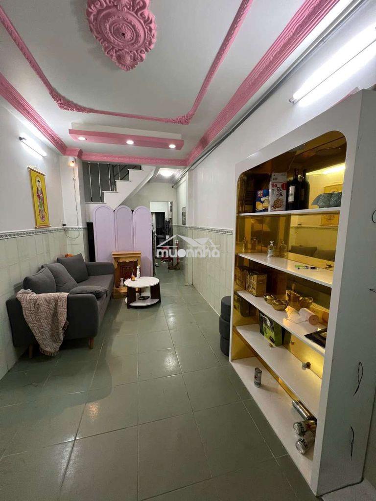 🏠🏠 Cho thuê nhà h3g tiền đường lê hồng phong, q10
💢 dt 3m ❌ 10m - 2