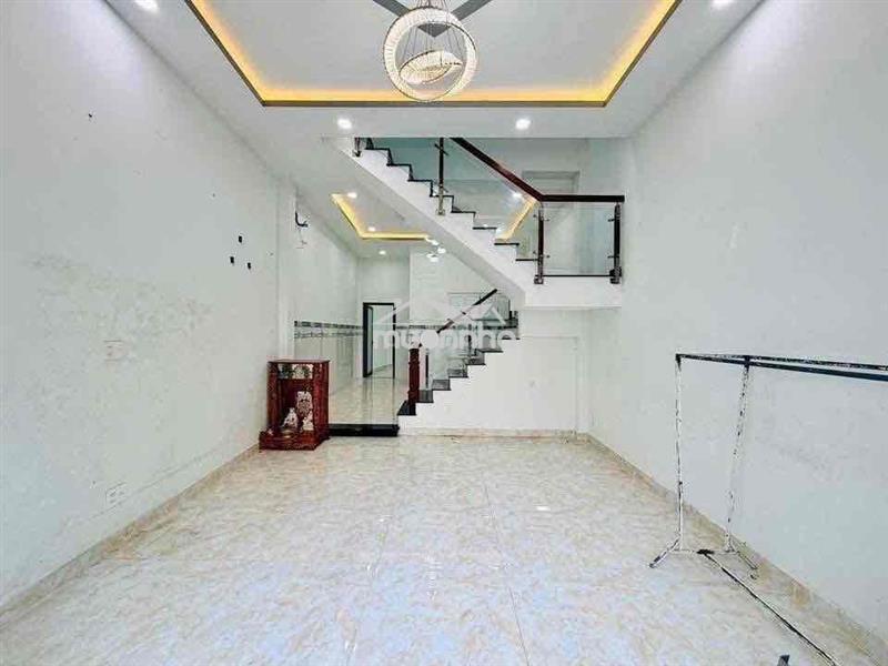 4.5❌18m, ngợp bank bán rẻ nhà 2 tầng👉4pn, lê văn thọ, p9 gò vấp, 5 tỷ.