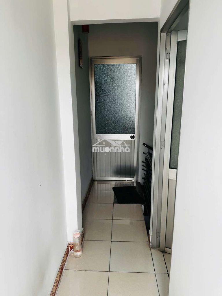 Dư 1phòng cho thuê gần ngân hàng acb lê văn khương - 2