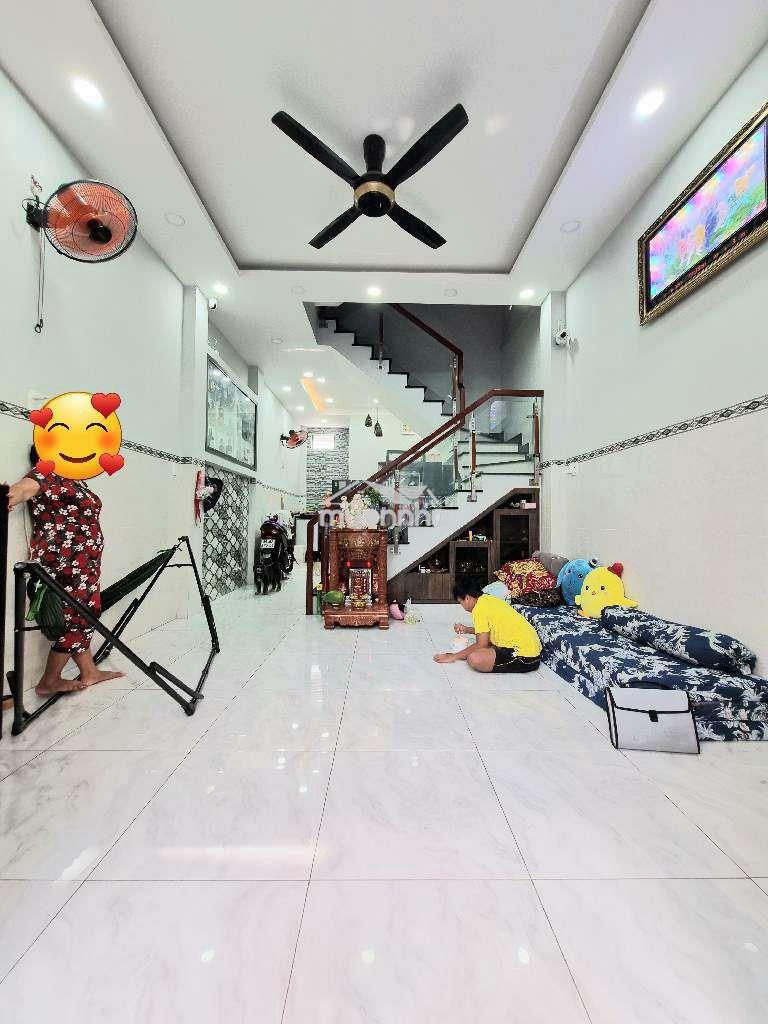Nhà mới 1/ đường hòa bình, p.5 quận 11 chỉ 5.6 tỷ tl