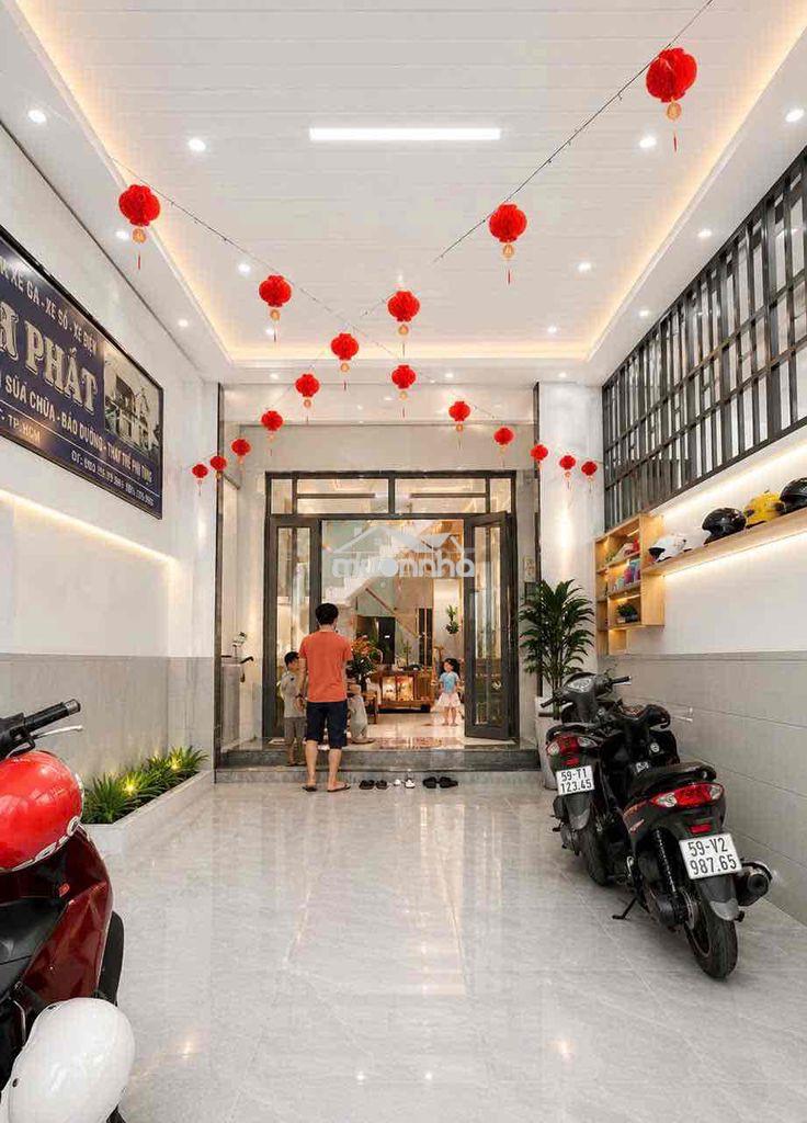 - Nhà đẹp 80m2.bà điểm.hóc môn .đường 12m xe tải đỗ cửa – ngay chợ - 2
