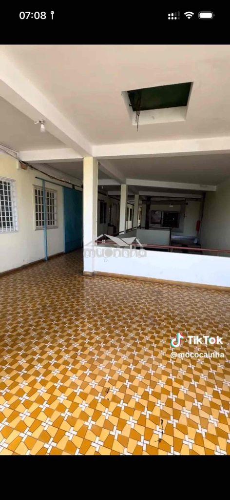 Căn hộ chung cư 47m2 tầng 4