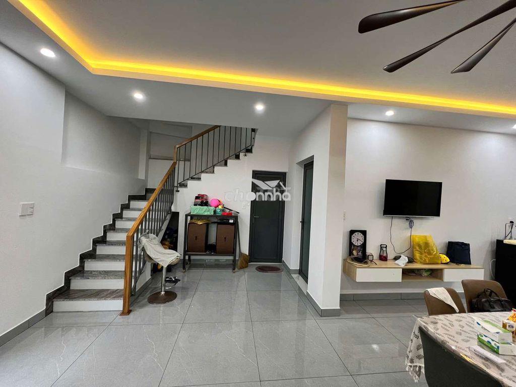 Hạ giá 500 triệu – bán nhanh nhà 1 trệt 1 lầu gần vòng xoay vũng vằng - 4