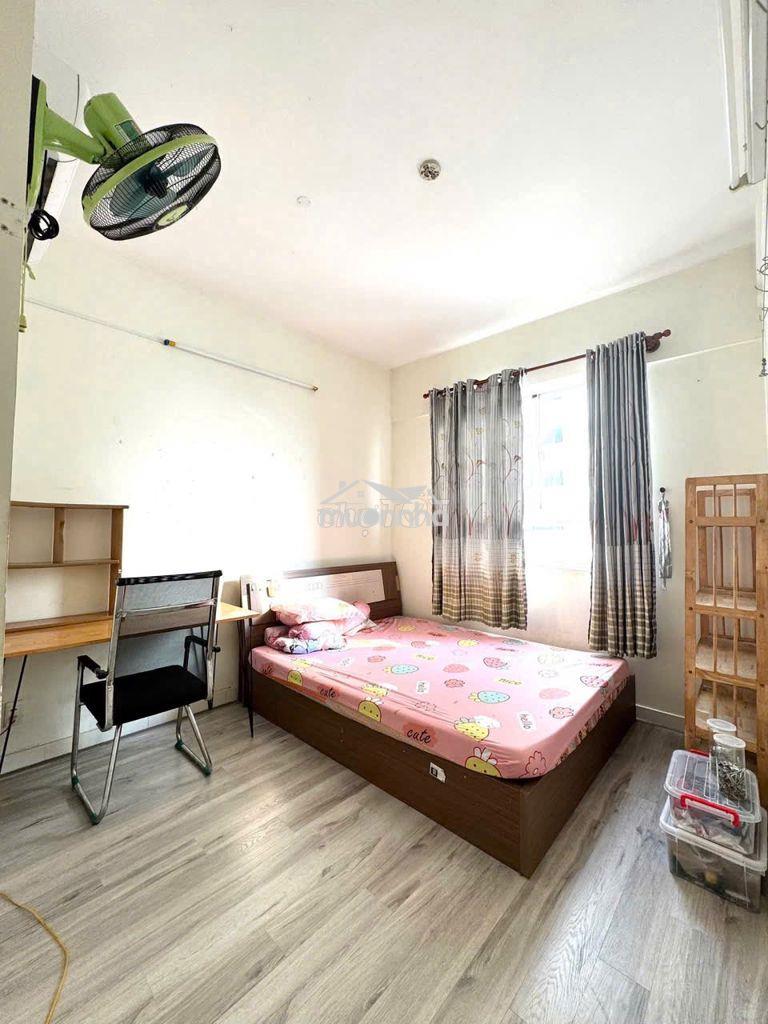Chung cư 590 cmt8, q3: 85m2, 2p ngủ, full nt, 11,5tr/tháng