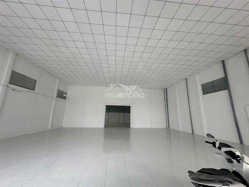 Cho thuê kho xưởng 200m2 sạch đẹp