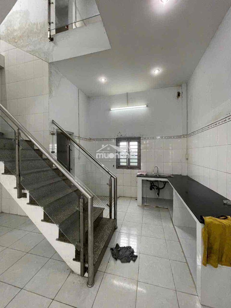 Nhà hẻm xe tải thông huỳnh văn nghệ trống suốt (5x20m) - 2