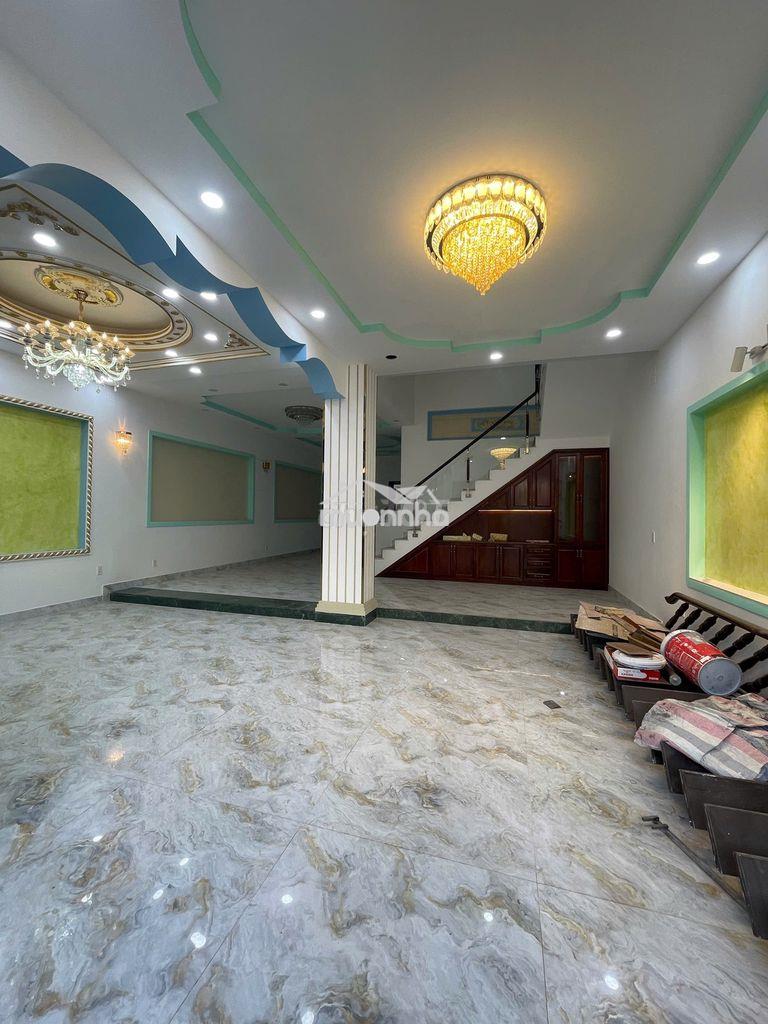Biệt thự 8x20m, 4 tầng, gần aeon, kdc cao lỗ, p.4, q.8