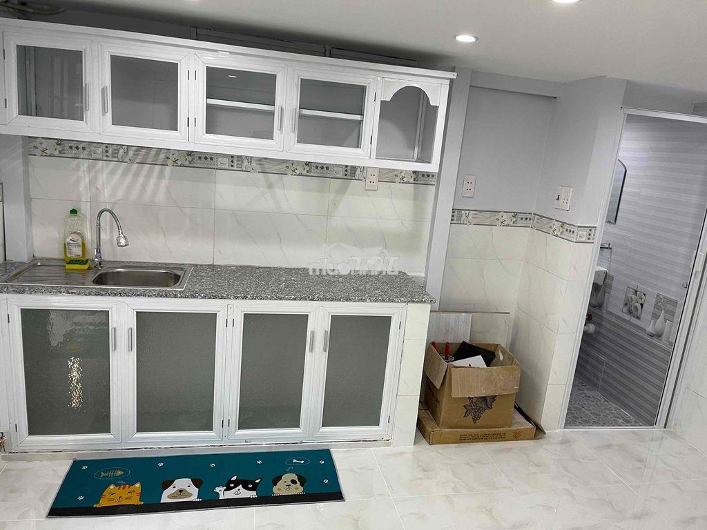 Chính chủ cho thuê nhà hẻm xe hơi - 3