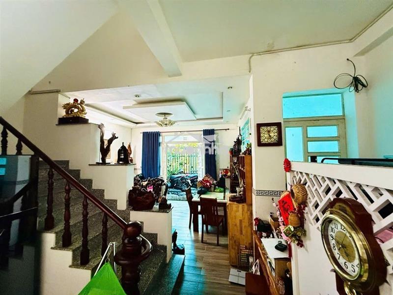 Đào sư tích.nb-nhà đẹp 6.1x13m, hxh, nở hậu giá 6,3 tỷ