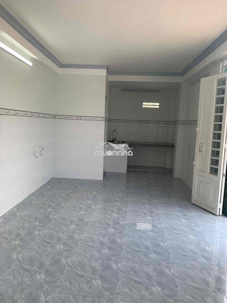 Chính chủ cho thuê phòng mới xây trệt căn gốc 2 mặt tiền đường - 4