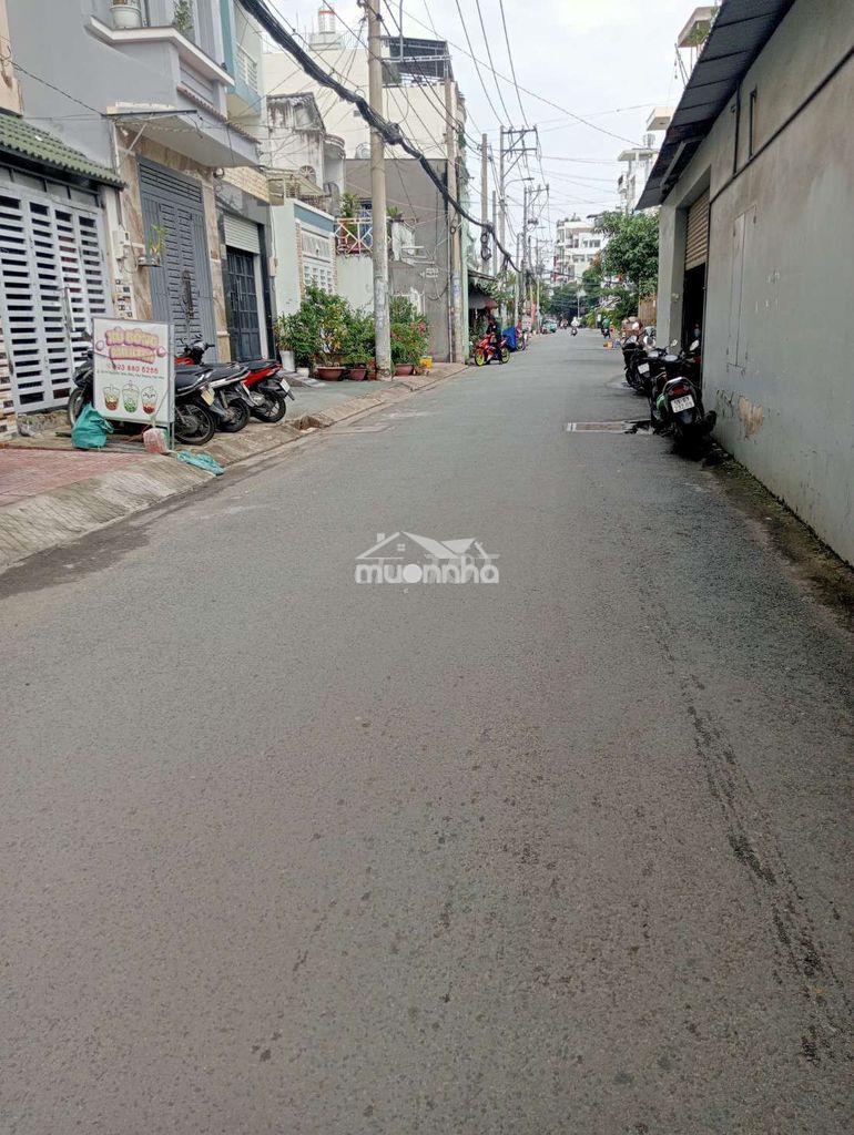Cần tiền bán gấp giảm ngay 350 triệu nhà lê trọng tấn 63m² nở hậu