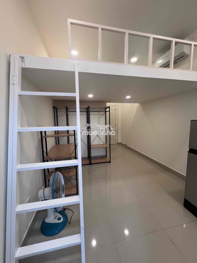 1/9 trống lại một phòng chdv - 3