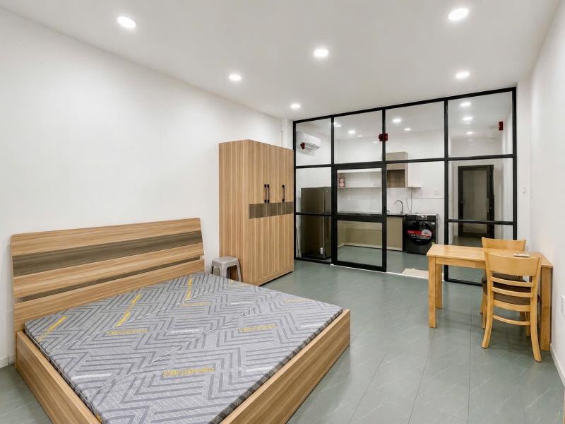 1pn ban công, tách bếp, mgr đi bộ tới đại học hutech, ngoại thương, gtvt, đường d5, ung văn khiêm, ngã tư hàng xanh - 2