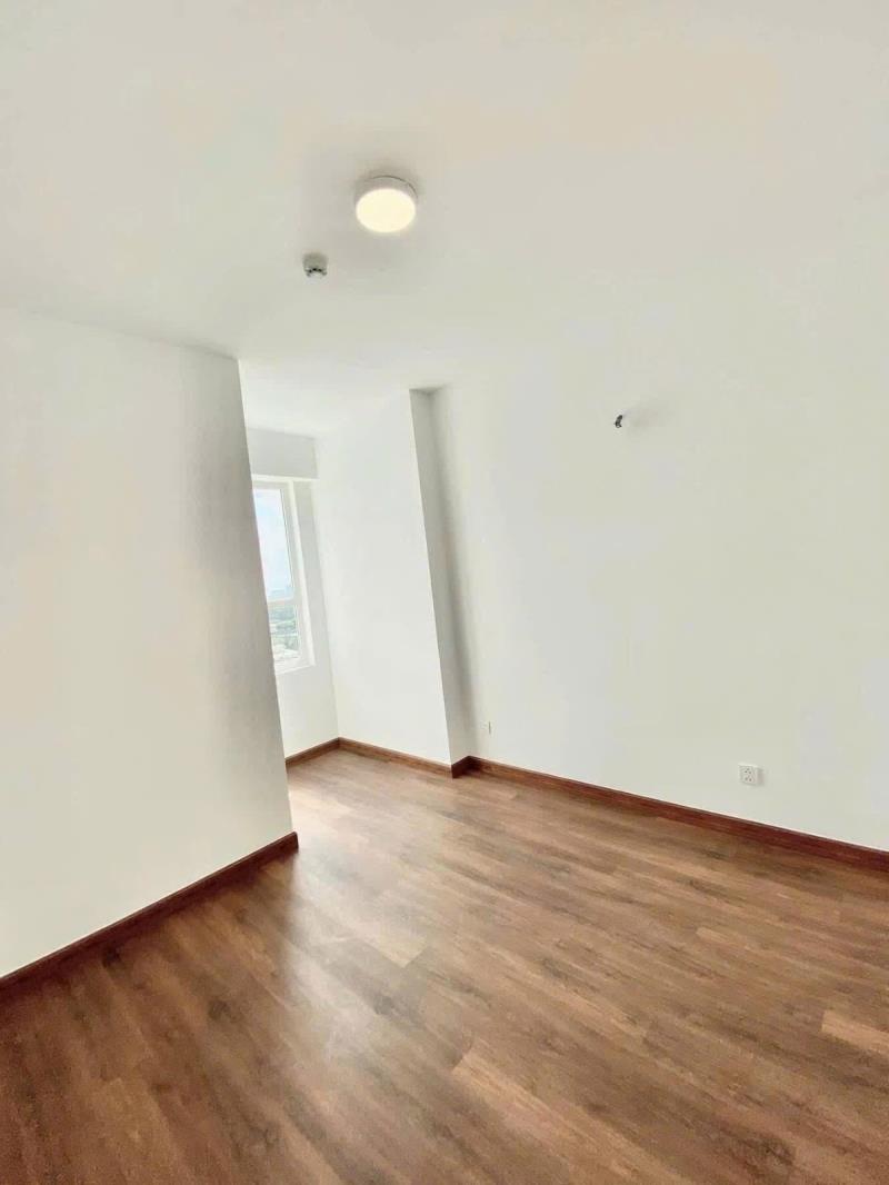 Cho thuê saigon mia 3pn 2wc  – chỉ 14,5 triệu/tháng – nhà trống có máy lạnh, rèm, bếp,tủ lạnh,máy giặt. - 3